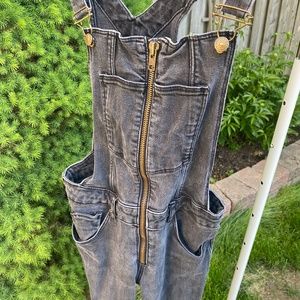 H&M Zip Dungarees